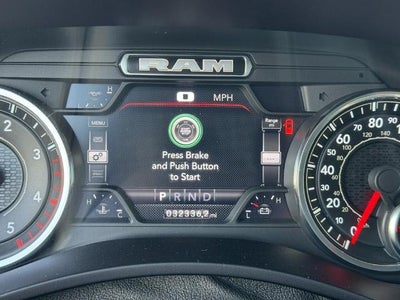 2022 RAM 3500 Tradesman 4x4 Crew Cab Box