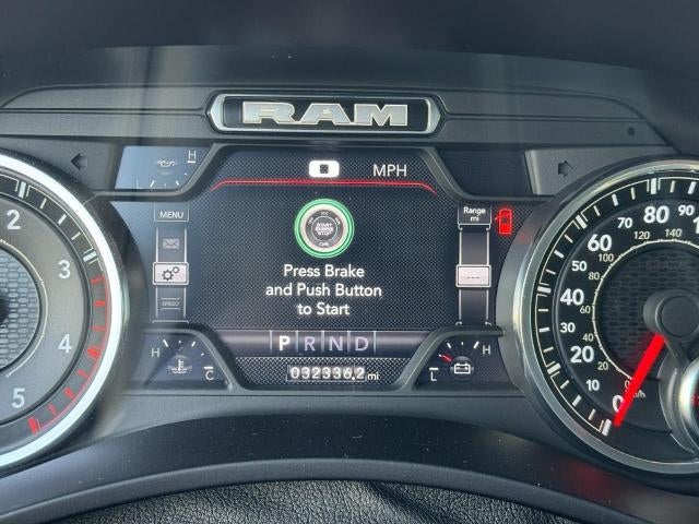 2022 RAM 3500 Tradesman 4x4 Crew Cab Box