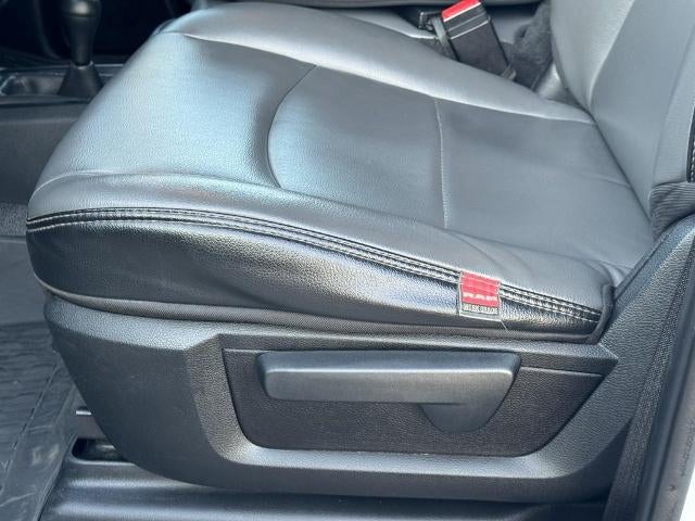 2022 RAM 3500 Tradesman 4x4 Crew Cab Box