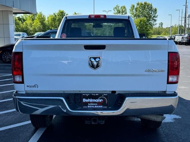 2019 RAM 1500 Classic Tradesman 4x4 Reg Cab Box
