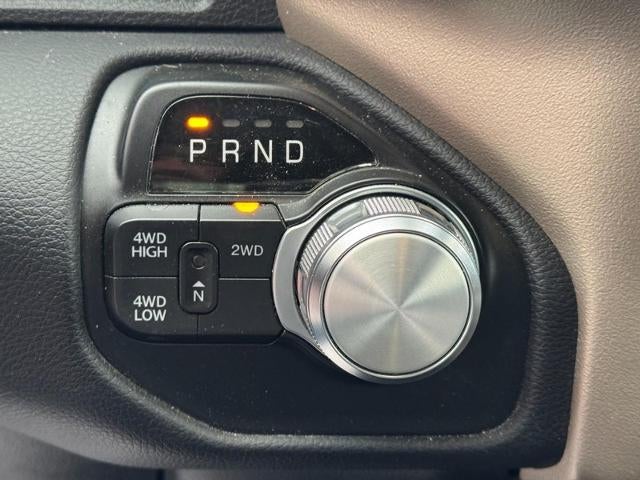 2022 RAM 2500 Laramie 4x4 Crew Cab Box