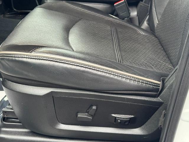 2022 RAM 2500 Laramie 4x4 Crew Cab Box