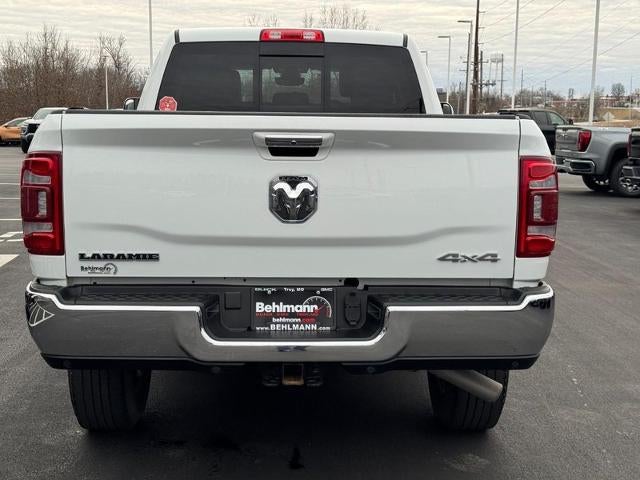 2022 RAM 2500 Laramie 4x4 Crew Cab Box
