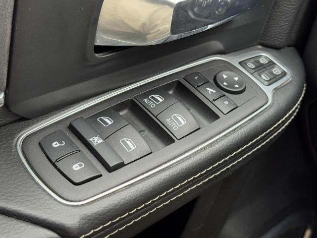 2024 RAM 2500 Laramie 4x4 Crew Cab Box