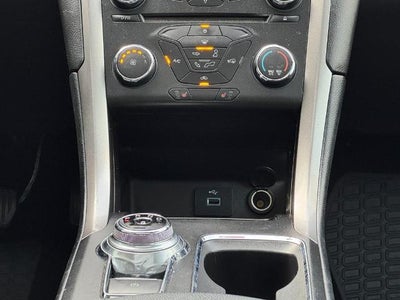 2017 Ford Fusion SE FWD