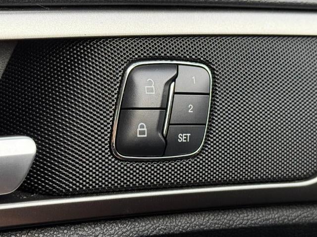 2017 Ford Fusion SE FWD