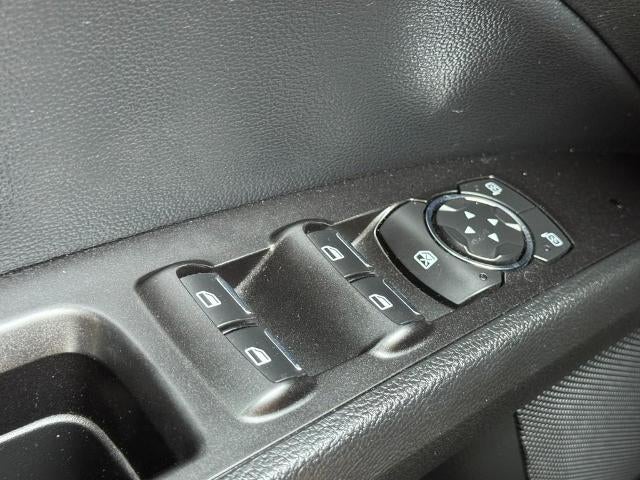 2017 Ford Fusion SE FWD