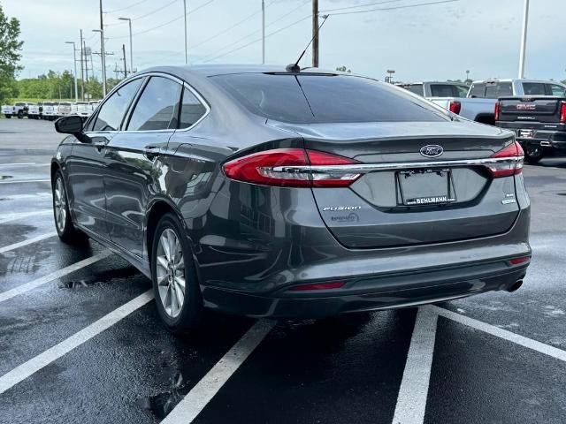 2017 Ford Fusion SE FWD