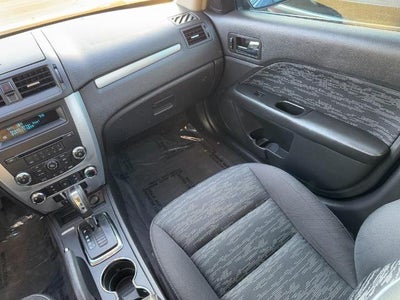 2010 Ford Fusion 4dr Sdn SE FWD