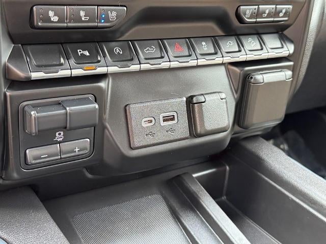 2021 GMC Sierra 1500 4WD Crew Cab AT4
