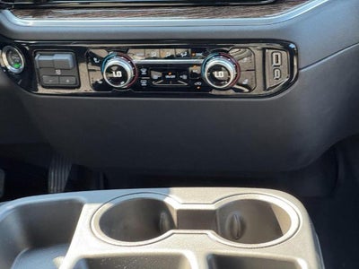 2026 GMC Sierra 1500 4WD Crew Cab Elevation w/3SB