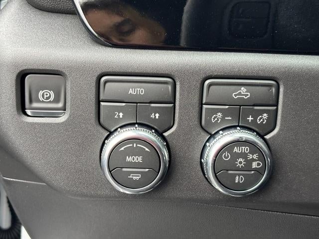 2026 GMC Sierra 1500 4WD Crew Cab Elevation w/3VL