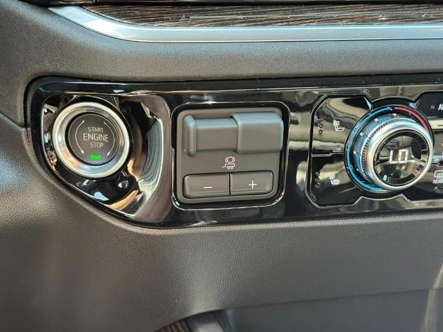2026 GMC Sierra 1500 4WD Crew Cab Elevation w/3SB