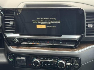 2026 GMC Sierra 1500 4WD Crew Cab Elevation w/3SB