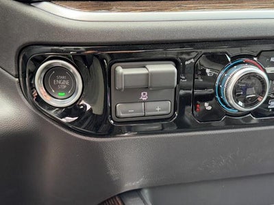 2026 GMC Sierra 1500 4WD Crew Cab Elevation w/3SB