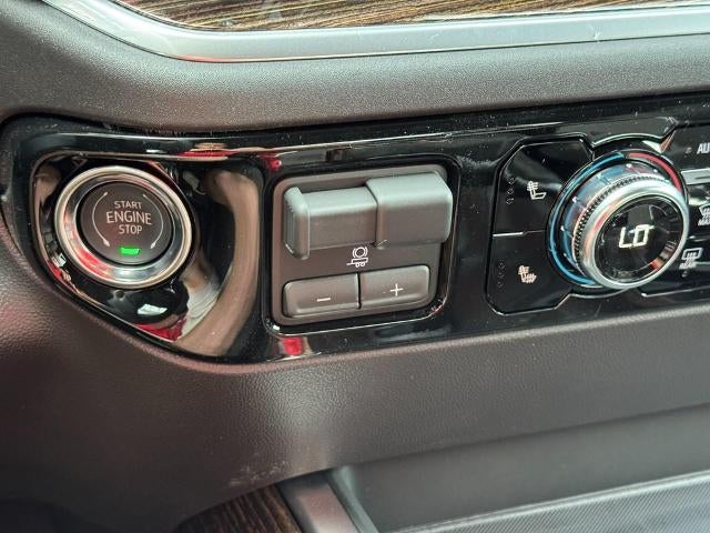 2026 GMC Sierra 1500 4WD Crew Cab Elevation w/3SB