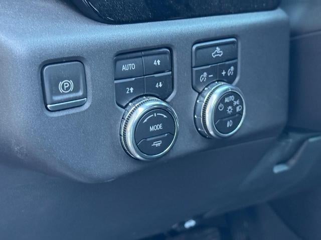 2022 GMC Sierra 1500 4WD Crew Cab Elevation w/3SB