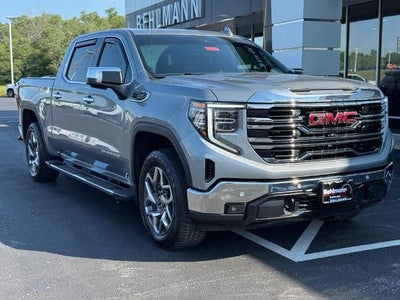 2024 GMC Sierra 1500 4WD Crew Cab SLT