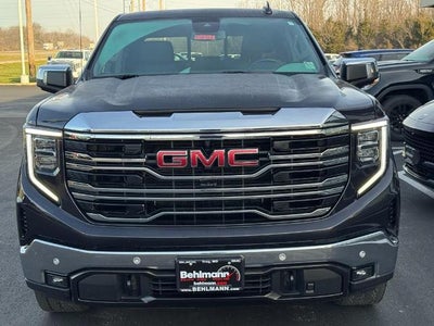 2024 GMC Sierra 1500 4WD Crew Cab SLT