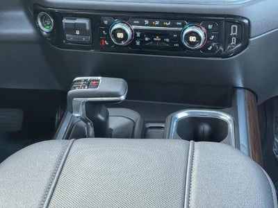 2024 GMC Sierra 1500 4WD Crew Cab SLT