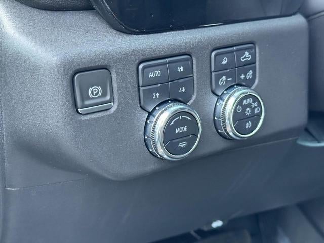 2024 GMC Sierra 1500 4WD Crew Cab SLT