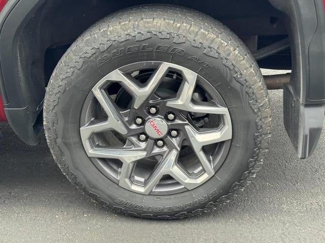 2025 GMC Sierra 1500 4WD Crew Cab SLT