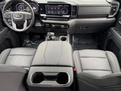 2025 GMC Sierra 1500 4WD Crew Cab SLT