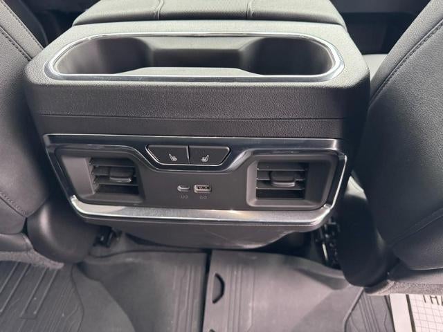 2025 GMC Sierra 1500 4WD Crew Cab SLT