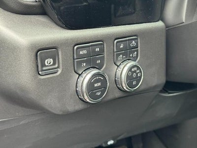 2025 GMC Sierra 1500 4WD Crew Cab SLT