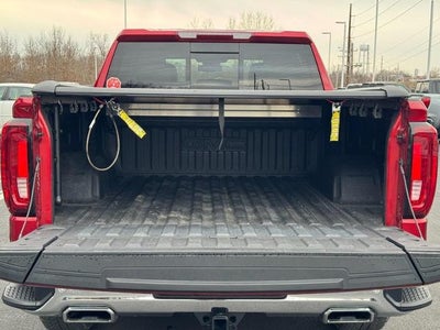 2025 GMC Sierra 1500 4WD Crew Cab SLT