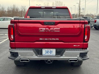 2025 GMC Sierra 1500 4WD Crew Cab SLT