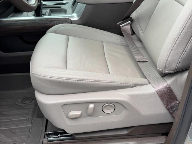 2026 GMC Sierra 1500 4WD Crew Cab SLT