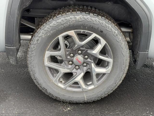 2026 GMC Sierra 1500 4WD Crew Cab SLT