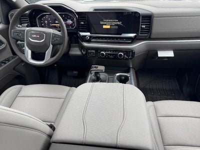 2026 GMC Sierra 1500 4WD Crew Cab SLT