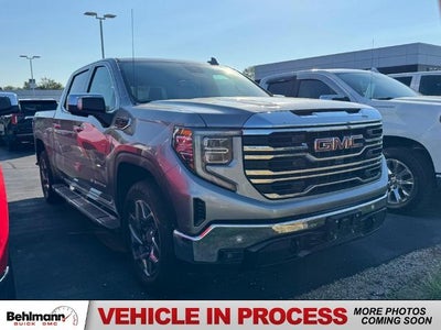 2025 GMC Sierra 1500 4WD Crew Cab SLT