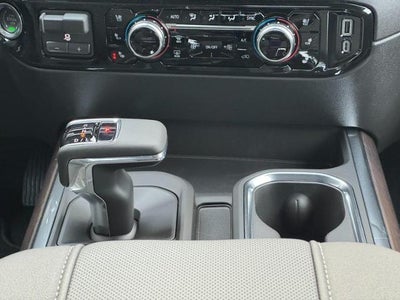 2026 GMC Sierra 1500 4WD Crew Cab SLT