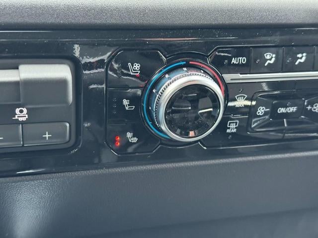 2026 GMC Sierra 1500 4WD Crew Cab SLT