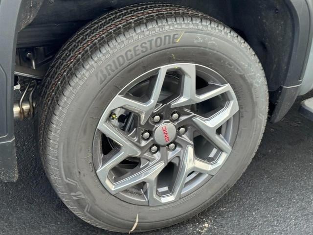 2026 GMC Sierra 1500 4WD Crew Cab SLT