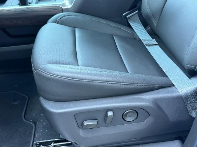 2026 GMC Sierra 1500 4WD Crew Cab SLT