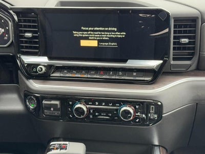 2026 GMC Sierra 1500 4WD Crew Cab SLT