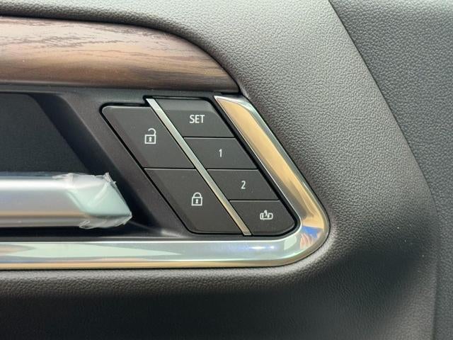 2026 GMC Sierra 1500 4WD Crew Cab SLT