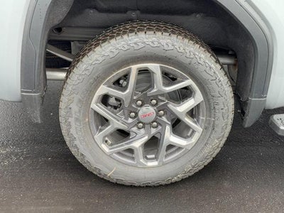 2026 GMC Sierra 1500 4WD Crew Cab SLT