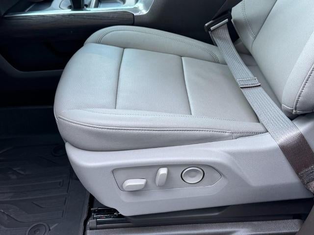 2026 GMC Sierra 1500 4WD Crew Cab SLT