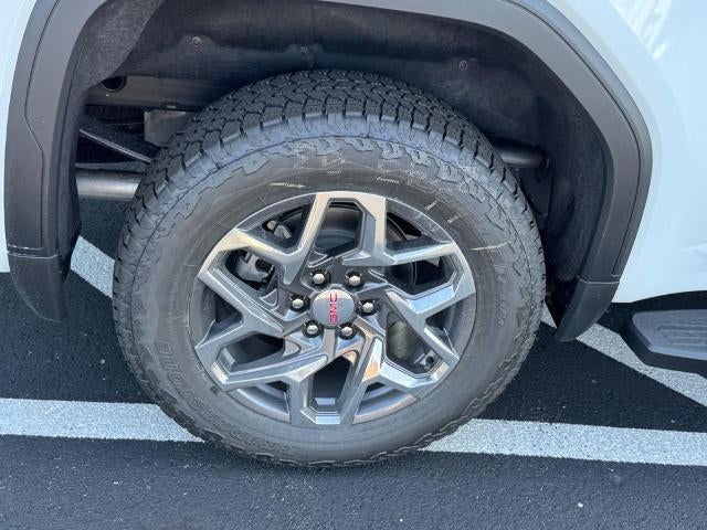 2026 GMC Sierra 1500 4WD Crew Cab SLT