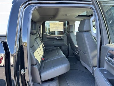 2026 GMC Sierra 1500 4WD Crew Cab SLT