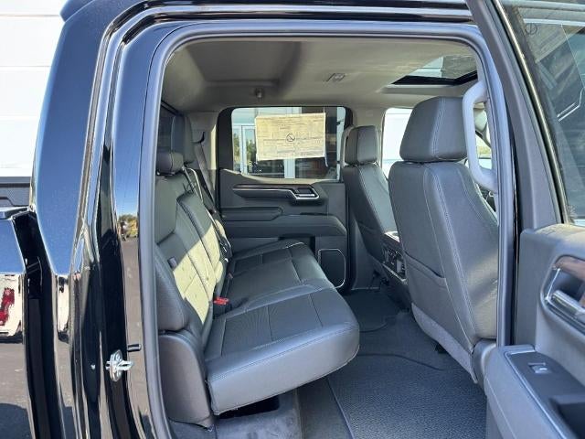 2026 GMC Sierra 1500 4WD Crew Cab SLT