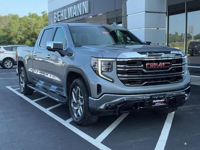2023 GMC Sierra 1500 4WD Crew Cab SLT
