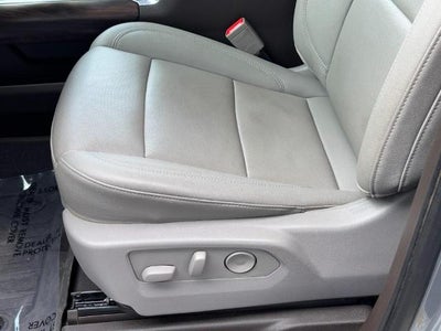 2023 GMC Sierra 1500 4WD Crew Cab SLT