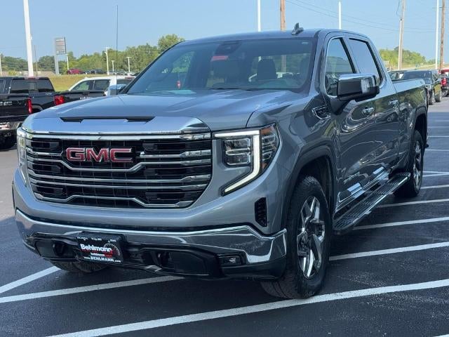 2023 GMC Sierra 1500 4WD Crew Cab SLT