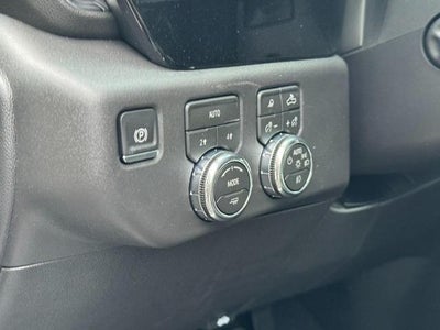 2026 GMC Sierra 1500 4WD Crew Cab SLT